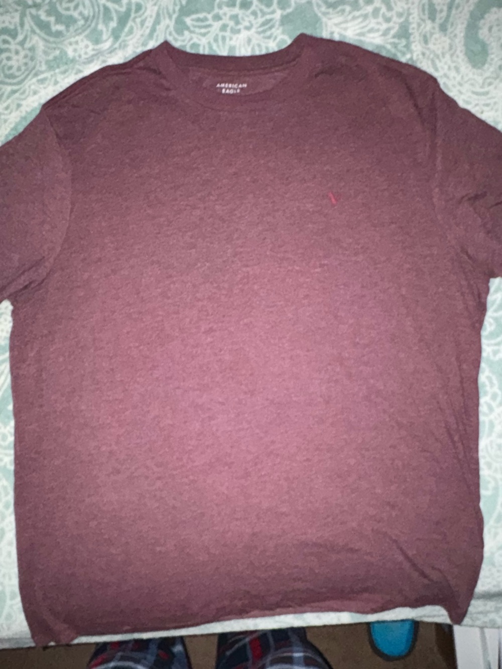 American Eagle Outfitters Men’s Burgundy Crew Neck Tee
